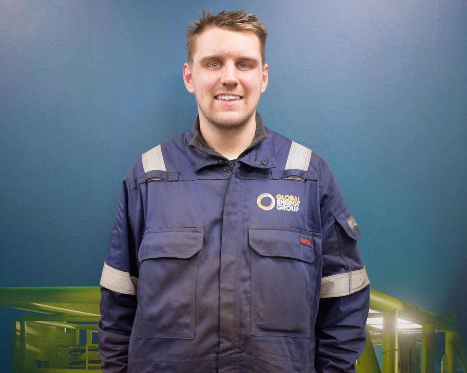 The Fabricator Who Braved the Cold: Iwan Kelly's Year-Long Cold Water Swimming Challenge